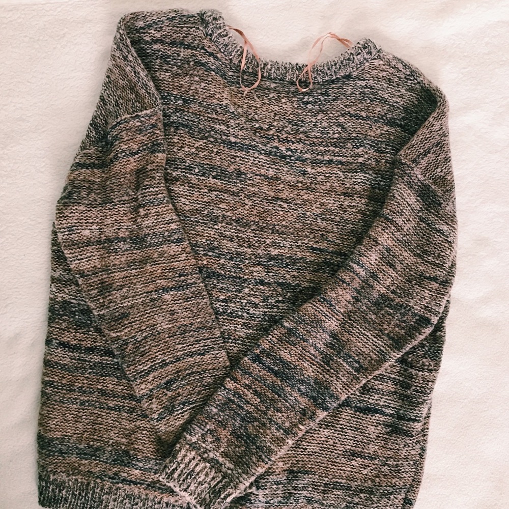 sweater - Picture 2 of 2